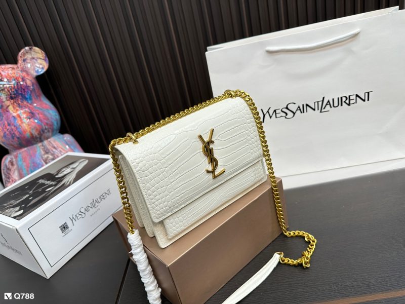 ReplicaDesignerBags 05YA2656