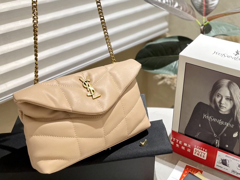 ReplicaDesignerBags 05YA2740
