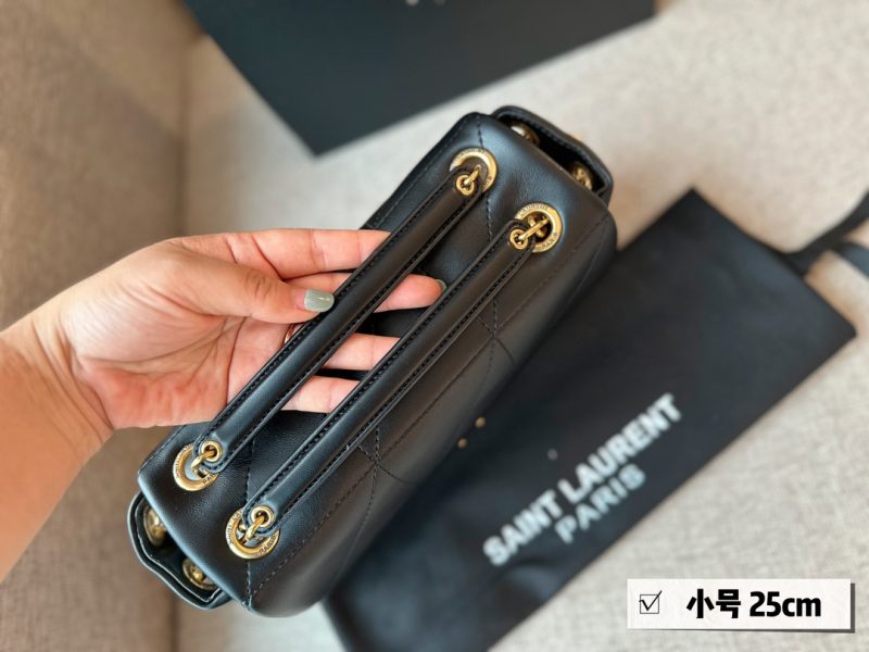 ReplicaDesignerBags 05YA2739