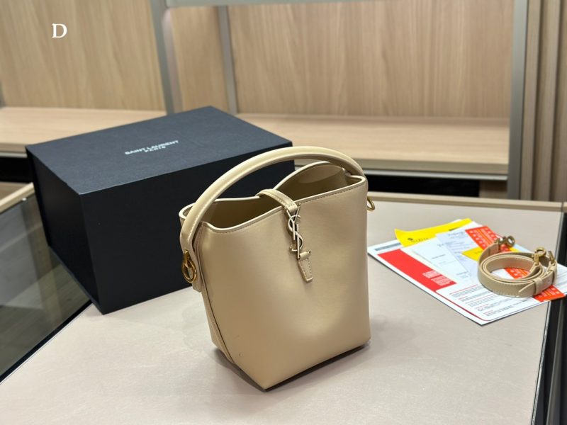 ReplicaDesignerBags 05YA2730