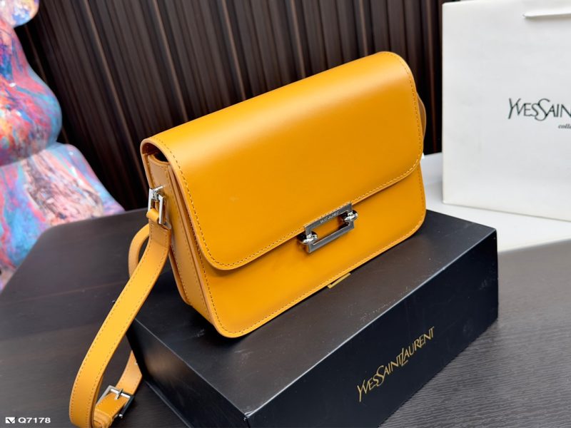 ReplicaDesignerBags 05YA2798