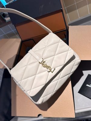 ReplicaDesignerBags 05YA2477