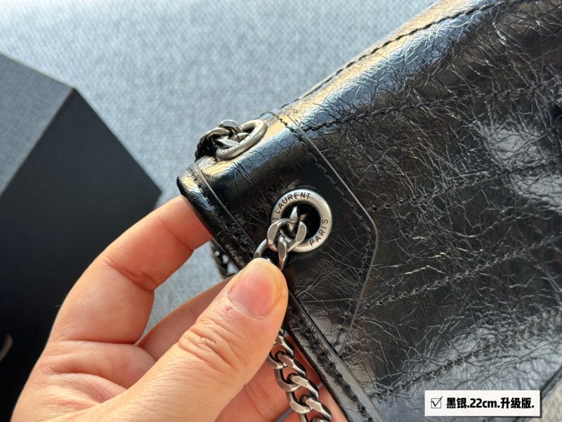ReplicaDesignerBags 05YA3081