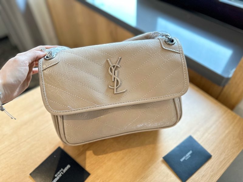 ReplicaDesignerBags 05YA1977
