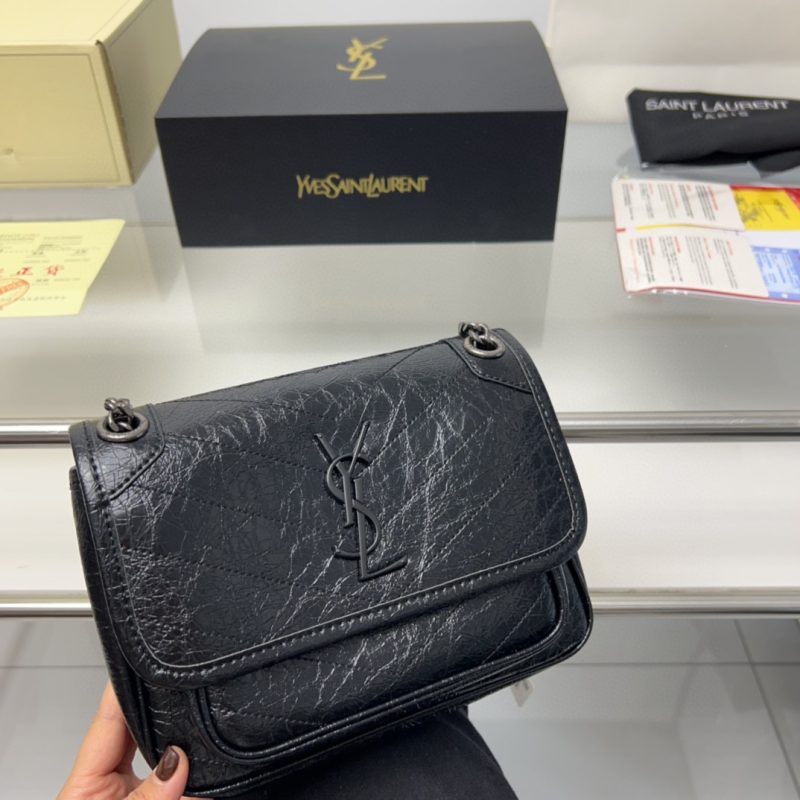 ReplicaDesignerBags 05YA2469