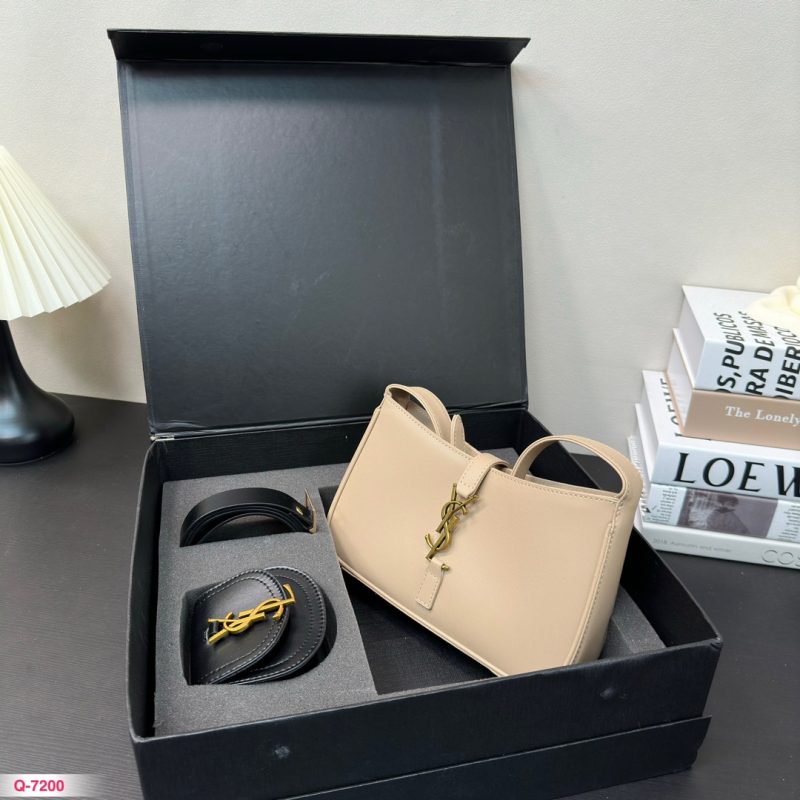 ReplicaDesignerBags 05YA2706