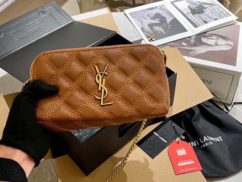 ReplicaDesignerBags 05YA2110