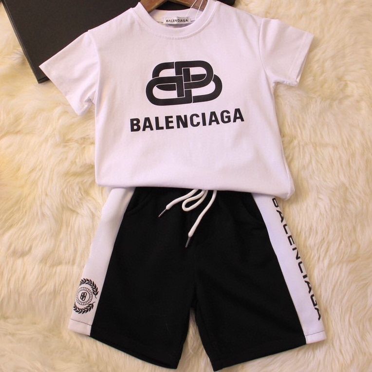 Replica Designer Balenciaga Kids Short-Sleeved T-Shirts And Shorts 2pcs Set