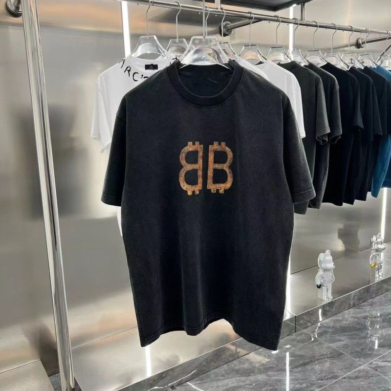 Replica Designer Balenciaga Men And Women Retro Print Short-Sleeved T-Shirt