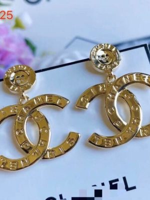 Replica Designer Chanel Fashion Alphabet Earrings