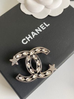 Replica Designer Chanel Fashion Rhinestone Hollow Brooch