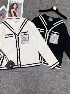 Replica Designer Chanel Women Collar Single-Breasted Color-Blocking Knitted Cardigan