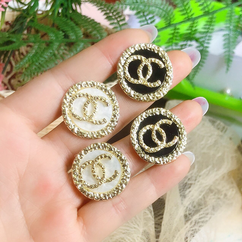 Replica Designer Chanel Women Fashion Black White Letter C Earrings