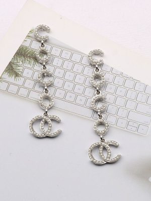 Replica Designer Chanel Women Fashion Double C Long Pearl Earrings