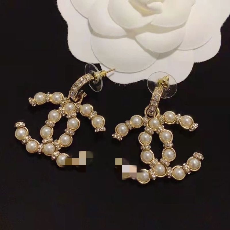 Replica Designer Chanel Women Fashion Double C Pearl Earrings