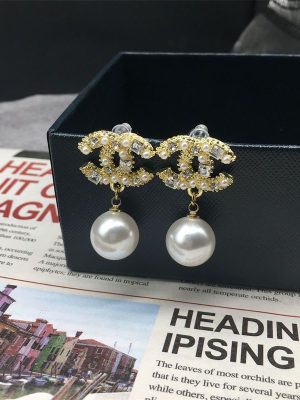 Replica Designer Chanel Women Fashion Double C Pearl Earrings