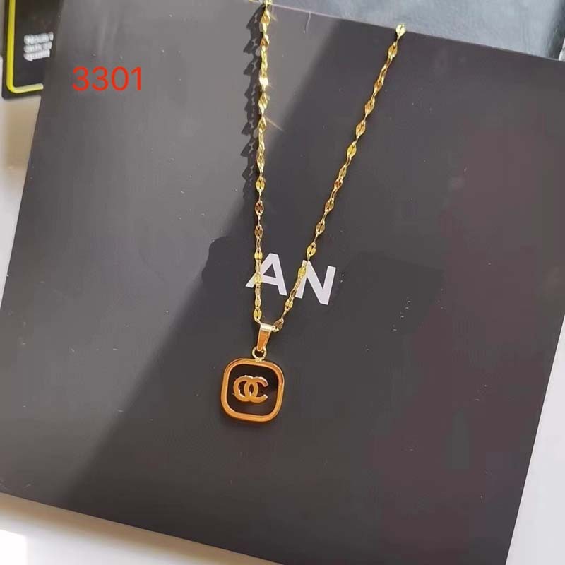 Replica Designer Chanel Women Fashion Simple Letter Titanium Steel Necklace