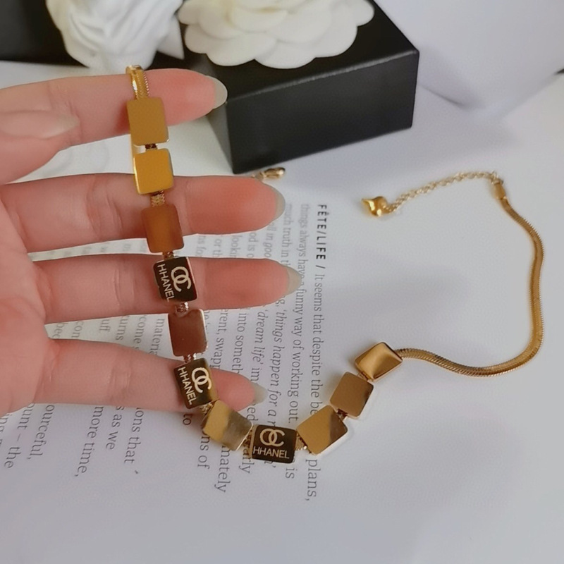 Replica Designer Chanel Women Fashion Square Letter Double C Necklace