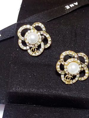Replica Designer Chanel Women Flower Rhinestone Double C Earrings