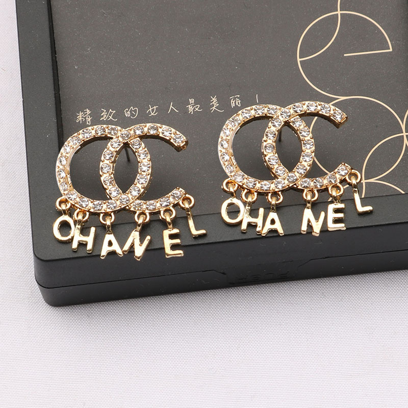 Replica Designer Chanel Women Letter Tassel Pendant Rhinestone Simple Earrings