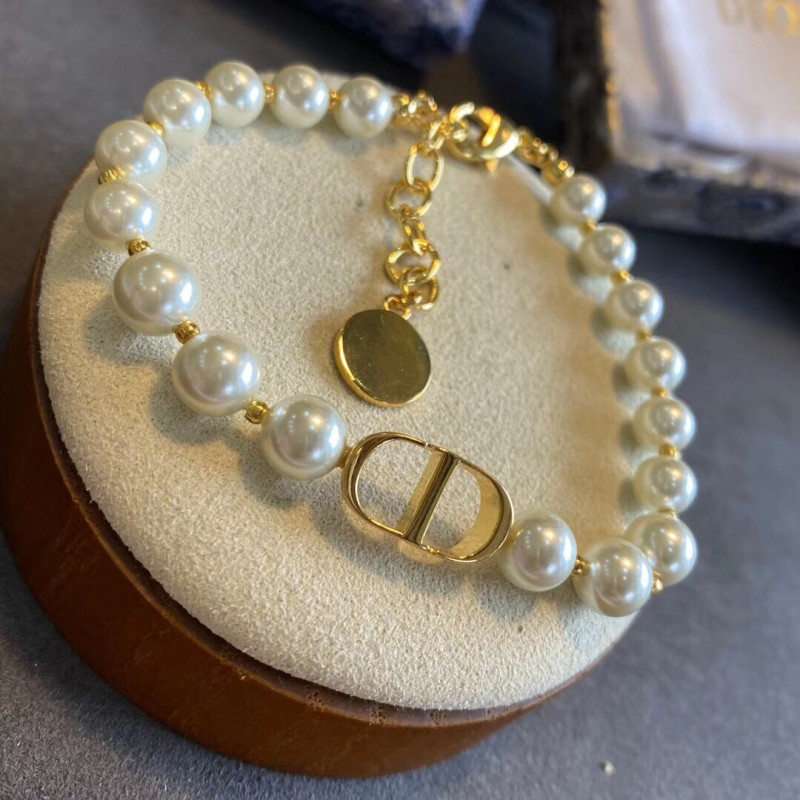 Replica Designer Dior Fashion Imitation Pearl Bracelet