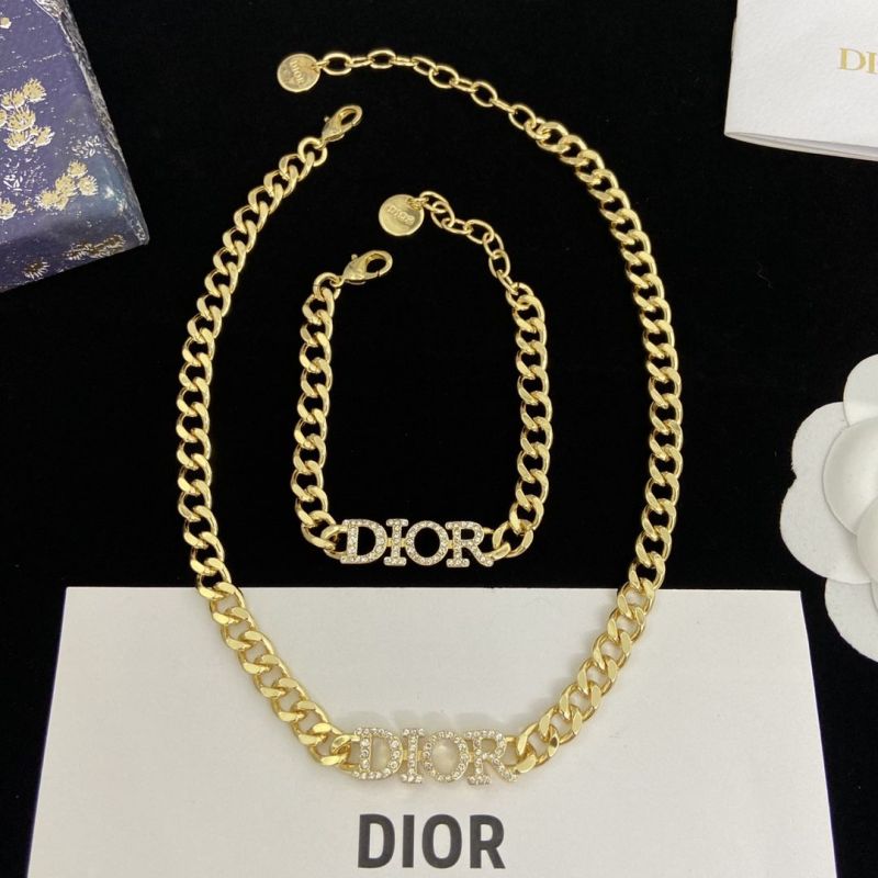 Replica Designer Dior Fashion Rhinestone Letter Necklace