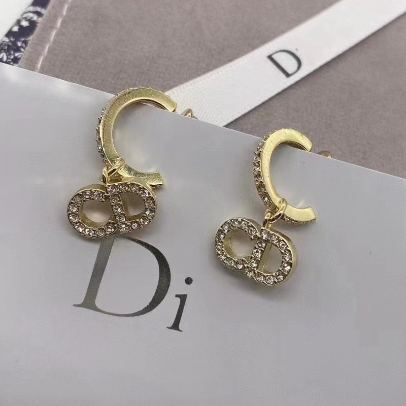 Replica Designer Dior Fashion Rhinestone Letter Stud Earrings