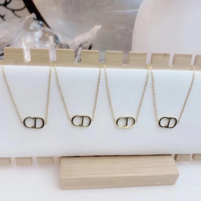 Replica Designer Dior Fashion Titanium Steel Letter Necklace
