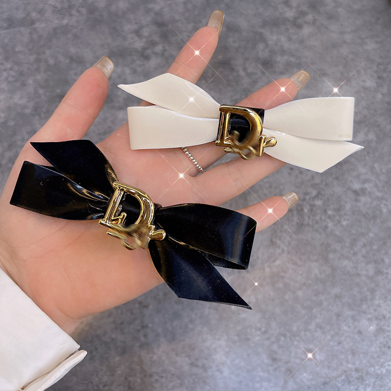 Replica Designer Dior Simple Bow Metal Letter Hair Clip