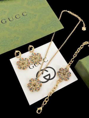 Replica Designer Gucci Flower Retro Necklace Bracelet Earrings