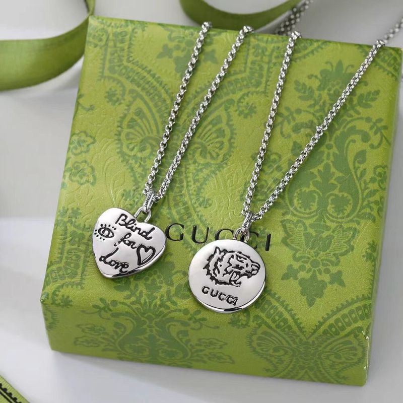 Replica Designer Gucci Heart-Shaped Flower Bird Tiger Head Necklace