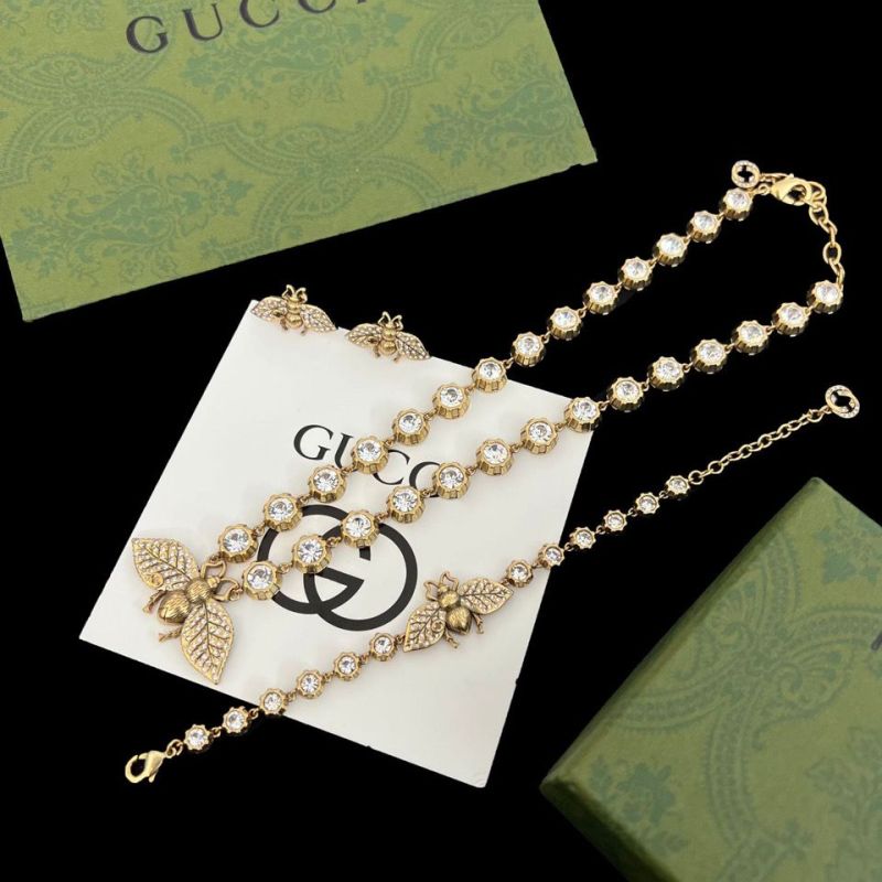 Replica Designer Gucci Retro Bee Necklace Bracelet Earrings