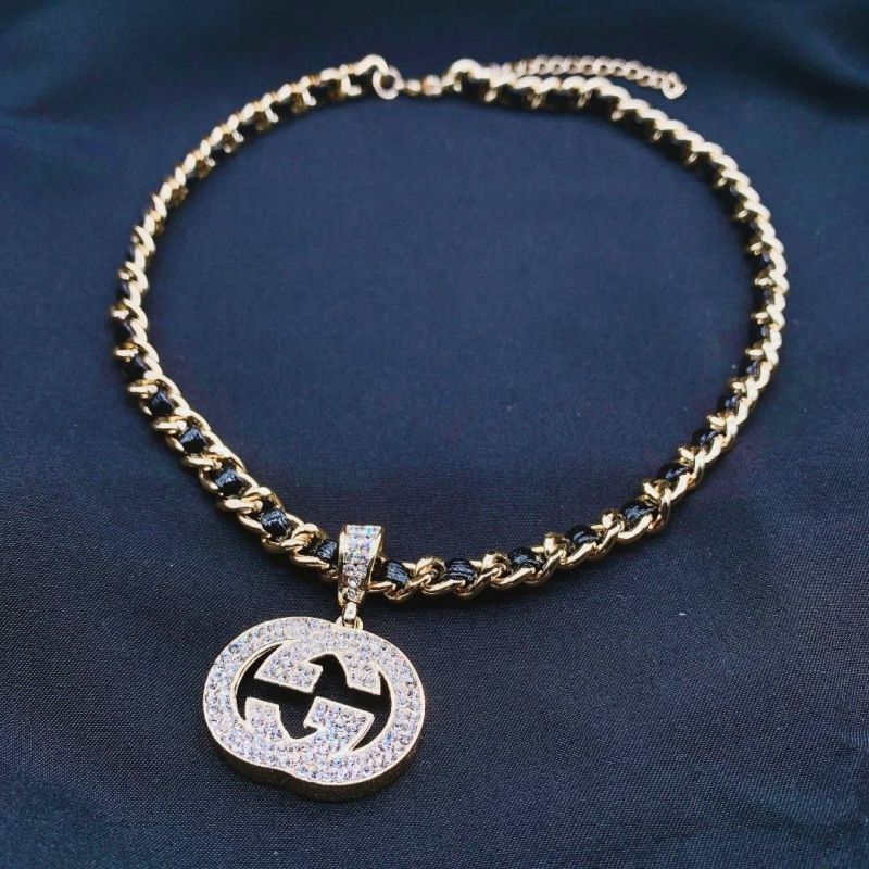 Replica Designer Gucci Retro Letter Necklace