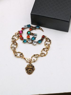 Replica Designer Gucci Women Alloy Vintage Letter Pendant Bracelet
