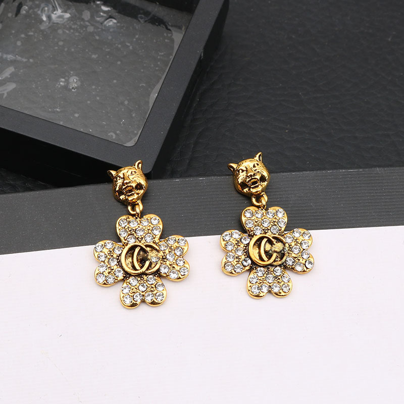 Replica Designer Gucci Women Retro Style Fashion Personality G Earrings