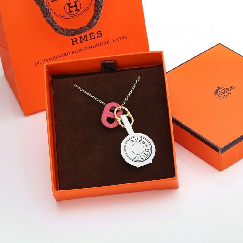 Replica Designer Hermes Women Leather Chain Necklaces
