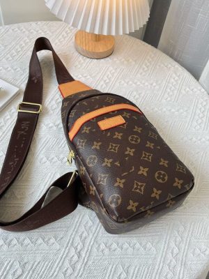 Replica Designer Louis Vuitton Fashion Waterproof Shoulder Crossbody Bag
