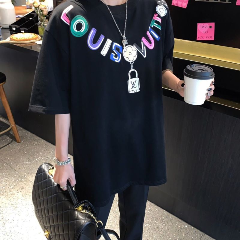 Replica Designer Louis Vuitton Men'S And Women'S Casual Letter Graffiti Necklace Round Neck Short-Sleeved T-Shirt
