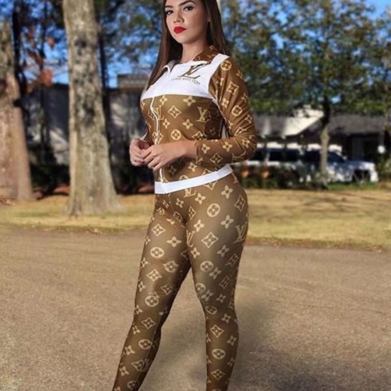 Replica Designer Louis Vuitton Women Printed Casual Stitching Color Sport Two Pieces Set