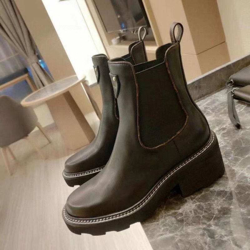 Replica Lv Shoes 16OR811