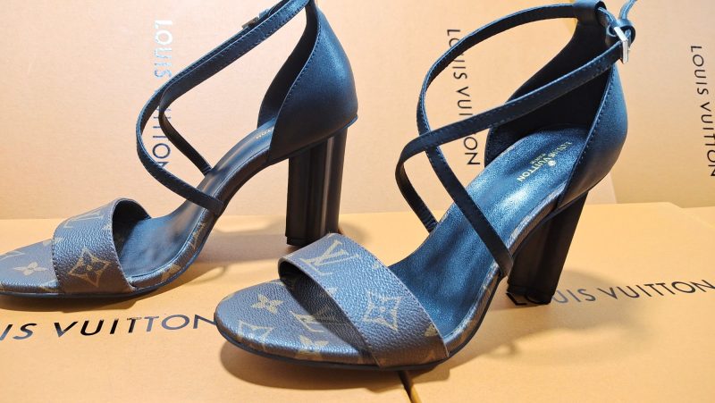 Replica Lv Shoes 16OR783