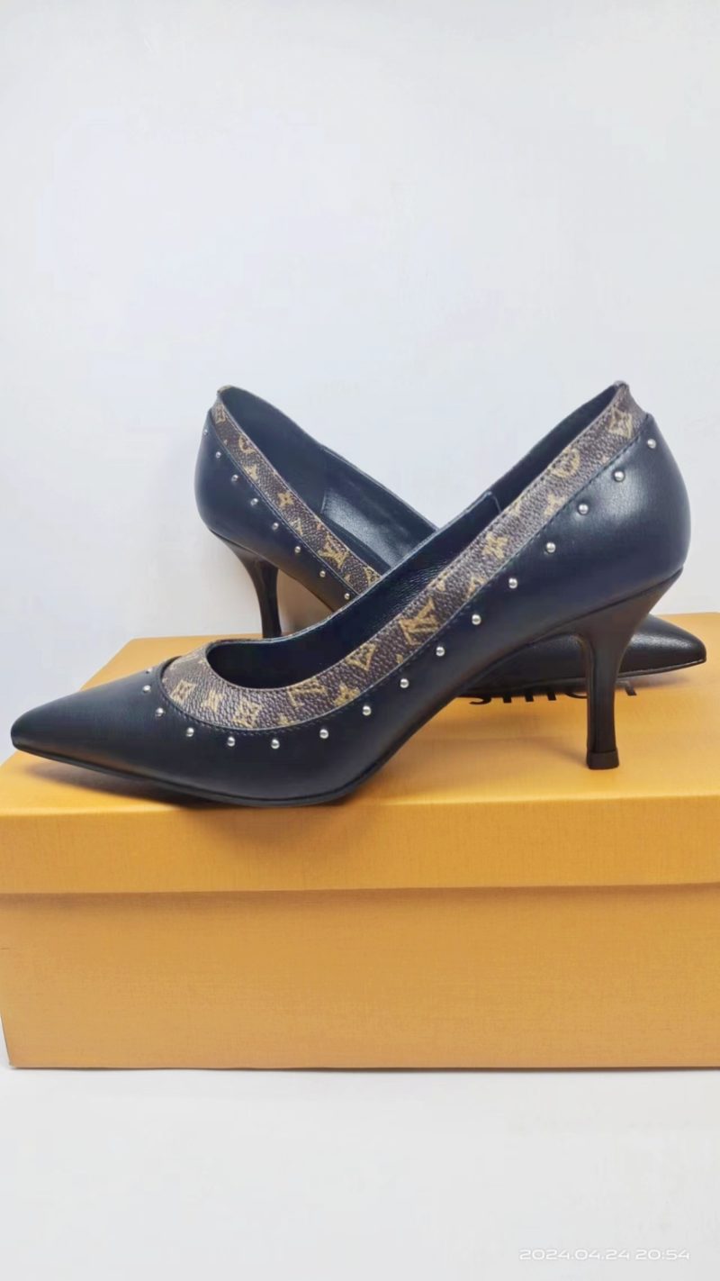 Replica Lv Shoes 16OR686
